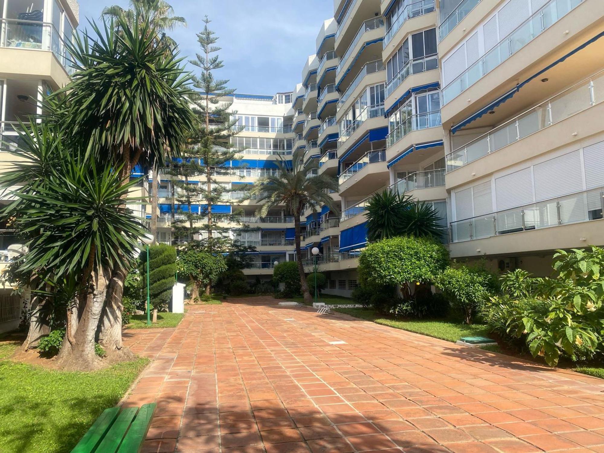 Apartamento En El Centro Cerca De La Playa Fuengirola Eksteriør bilde